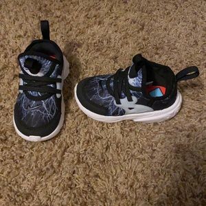 Toddler Boy Nike Shoes 6C